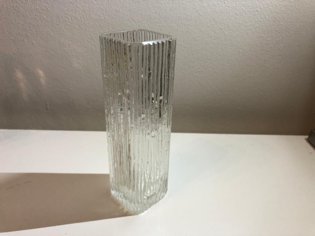 B004 Dun retro vaasje. Vaas voor bloemen rozen, Huis en Inrichting, Woonaccessoires | Vazen, Gebruikt, Overige kleuren, Ophalen of Verzenden