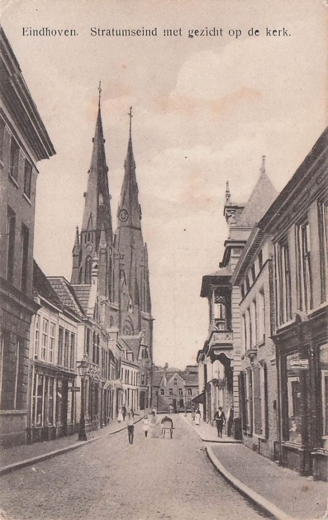 703-333-015 Eindhoven Stratumseind met gezicht op de Kerk, Verzamelen, Verzenden, Voor 1920, Noord-Brabant