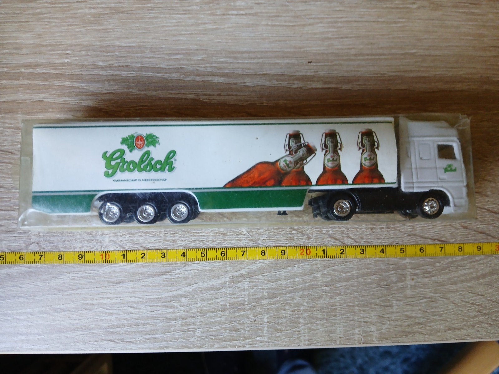 Grolsh vrachtwagen in verpakking, Hobby en Vrije tijd, Modelauto's | 1:87, Ophalen, Zo goed als nieuw, Bus of Vrachtwagen