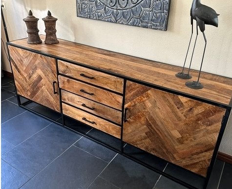 Mangohouten Dressoir 210 cm 1 1/2 jaar oud, Ophalen, Met lade(s), Zo goed als nieuw, 200 cm of meer