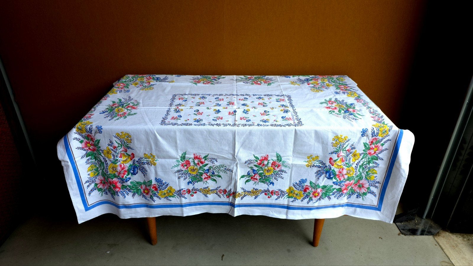 Vintage Katoenen Tafellaken met Bloemmotief - Jaren '70, Gebruikt, 125 cm, Vintage, Ophalen of Verzenden