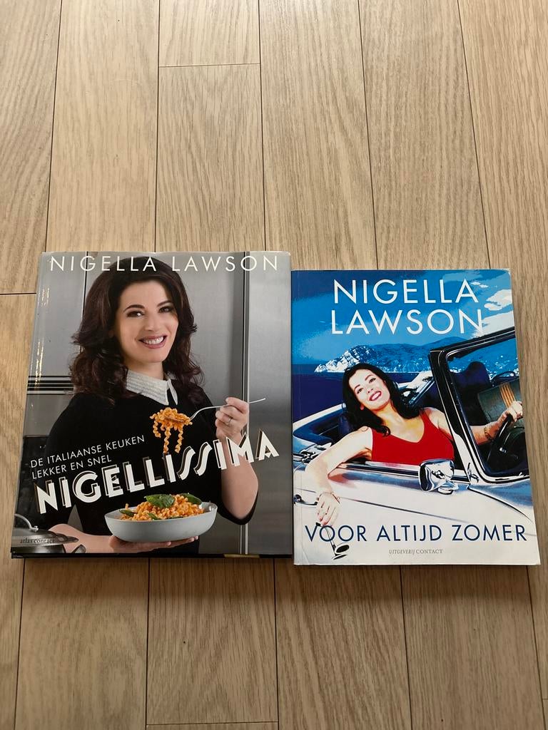 Nigella Lawson Kookboeken: Nigellissima & Voor Altijd Zomer, Boeken, Ophalen of Verzenden, Gelezen, Italië, Hoofdgerechten