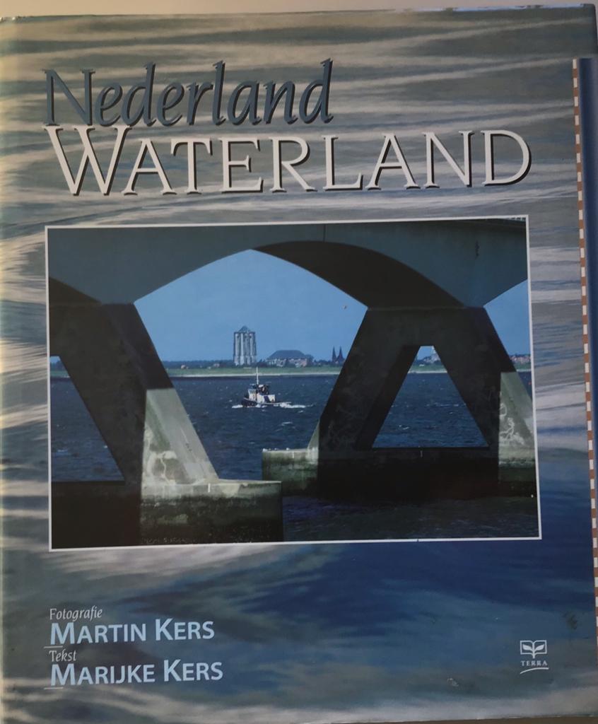 Nederland Waterland - Martin en Marijke Kers, Ophalen of Verzenden, Zo goed als nieuw, Natuur algemeen