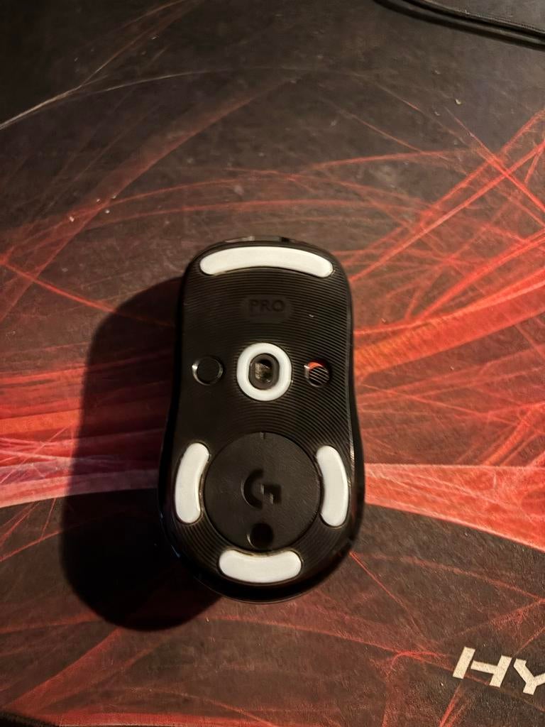 Logitech G PRO Wireless Gaming Muis met Hyperglides, Muis, Gebruikt, Gaming muis, Ophalen of Verzenden