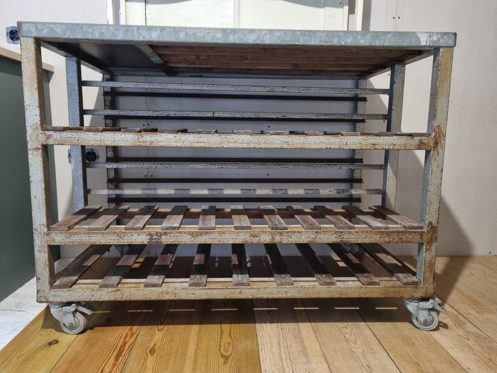 Vintage bakkersrek/broodrek - Industriële Stijl, Ophalen