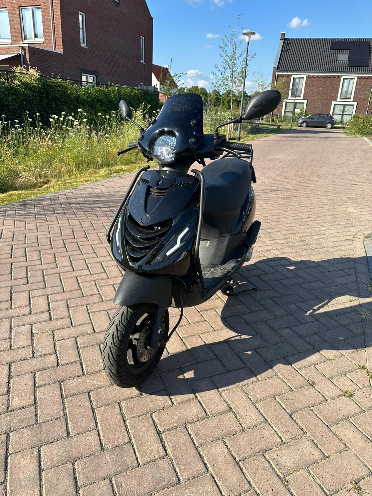 zip 4t 80cc (70cc 2t) brom teruil tegen een 2t motor scooter, Ophalen, Maximaal 45 km/u, Zip, Zo goed als nieuw