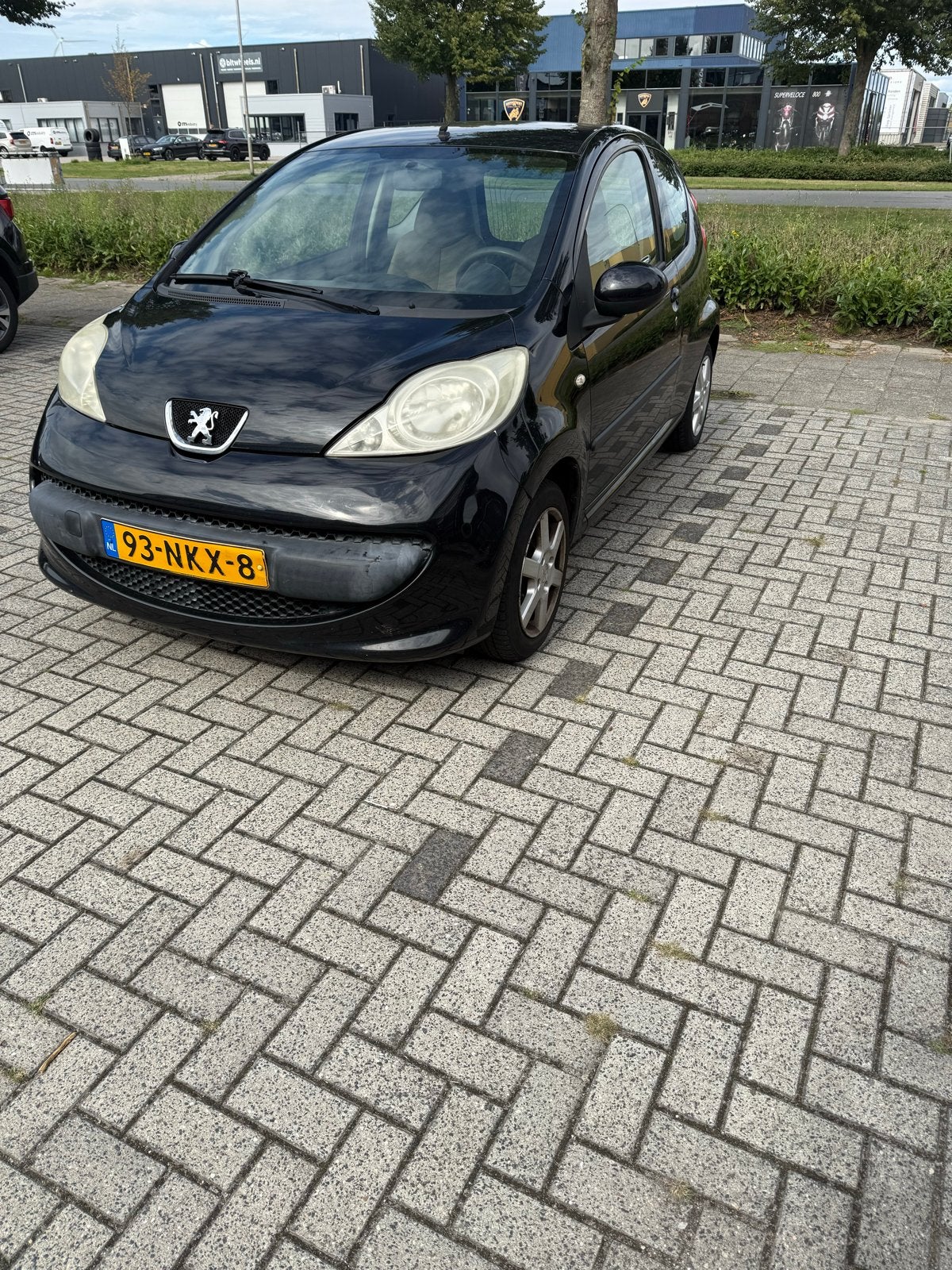 Peugeot 107 1.0 12V 3DR 2005 Zwart, Voorwielaandrijving, 765 kg, 4 stoelen, Handgeschakeld
