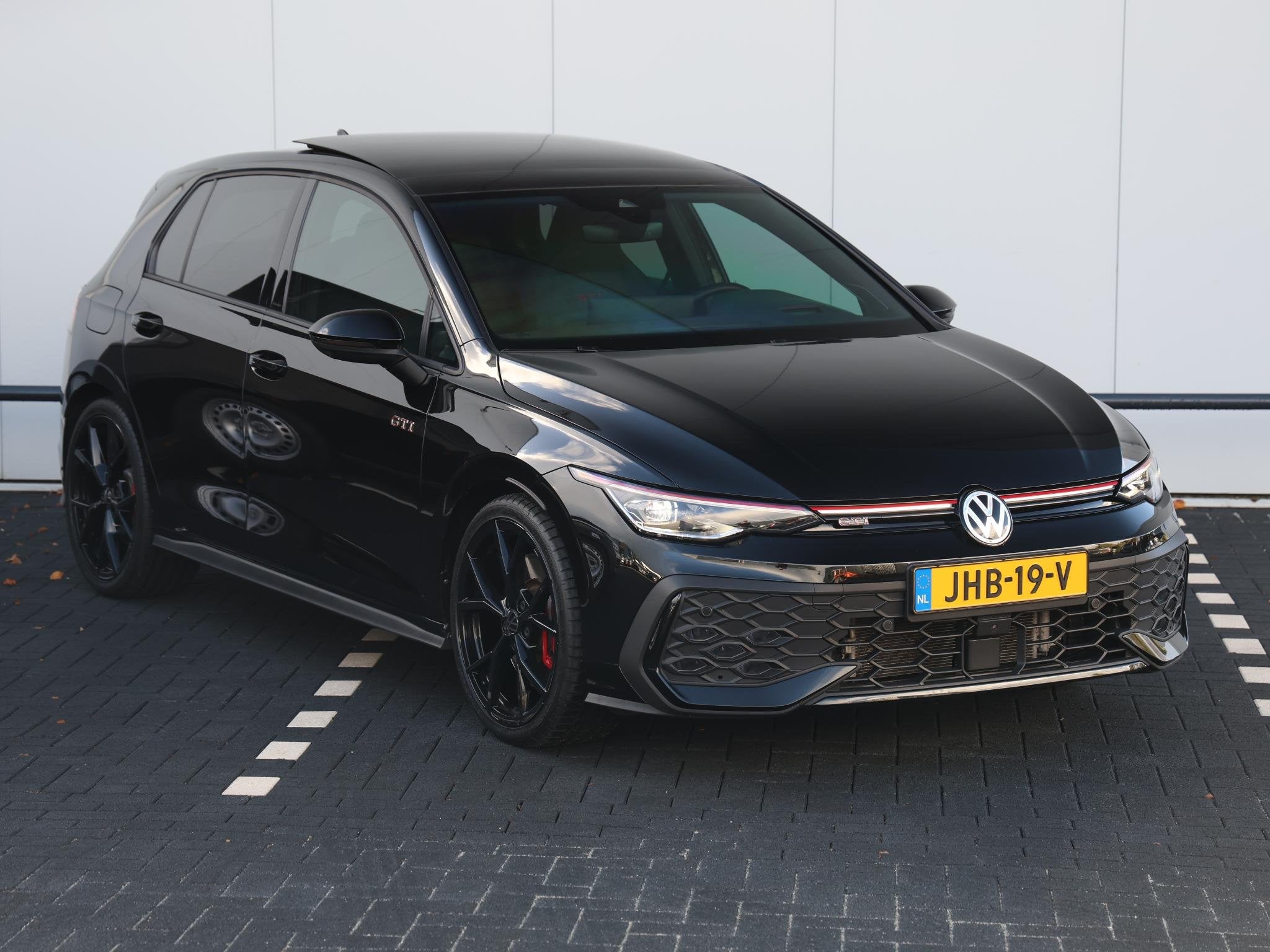Volkswagen Golf 2.0 TSI GTI 265 pk DSG | NL-Auto | Panoramad, Stof, Gebruikt, 4 cilinders, 1984 cc