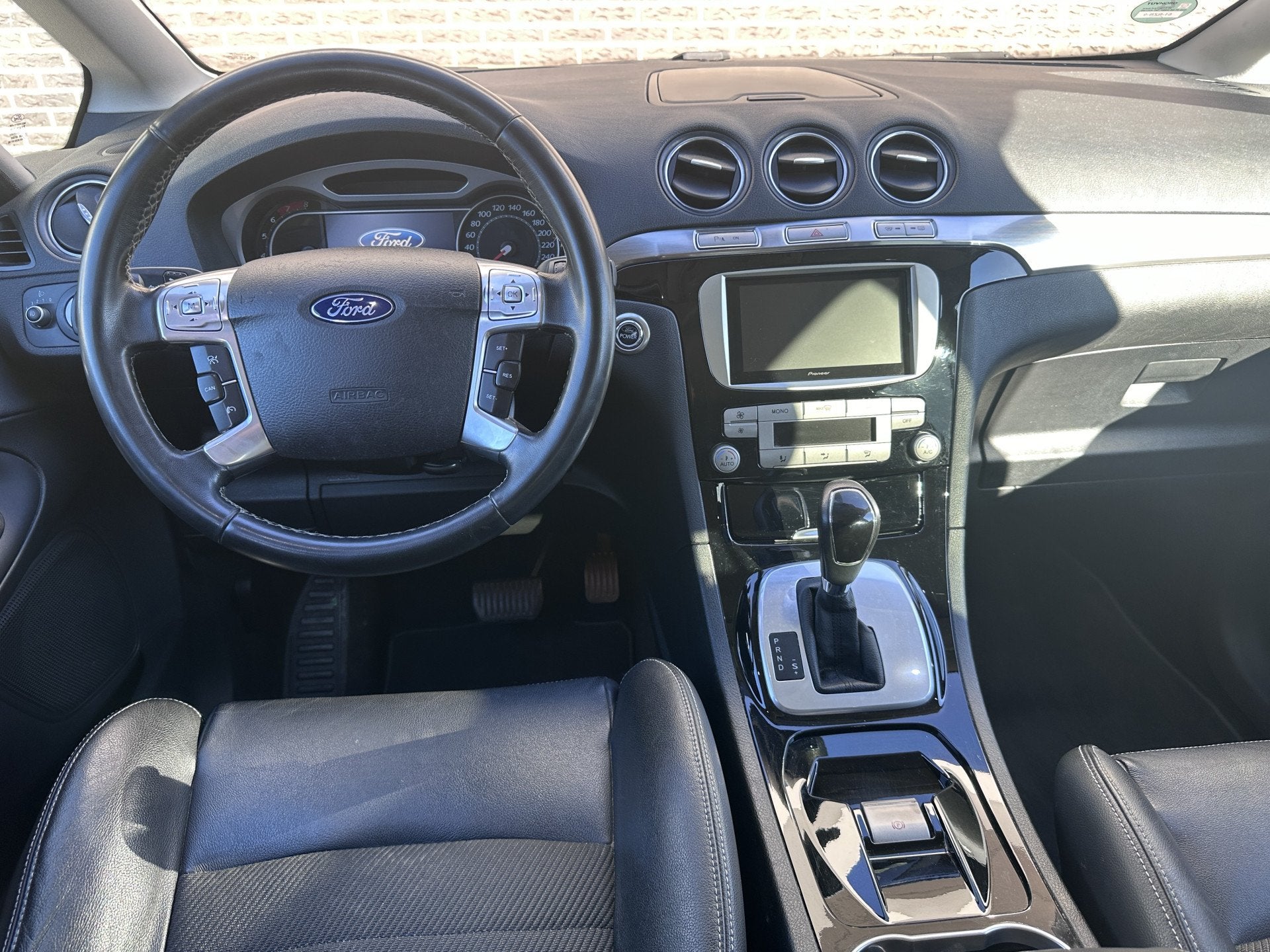 Ford S-Max 2.0 EcoBoost Titanium (bj 2010, automaat), Auto's, Euro 5, 1976 cc, Gebruikt, 4 cilinders