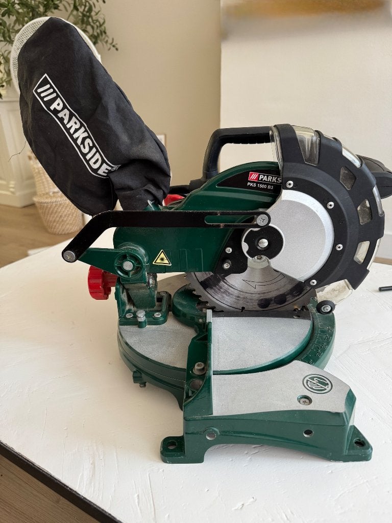 Parkside afkortzaag, Doe-het-zelf en Verbouw, Ophalen, Afkortzaag, 30 tot 70 mm, 1200 watt of meer