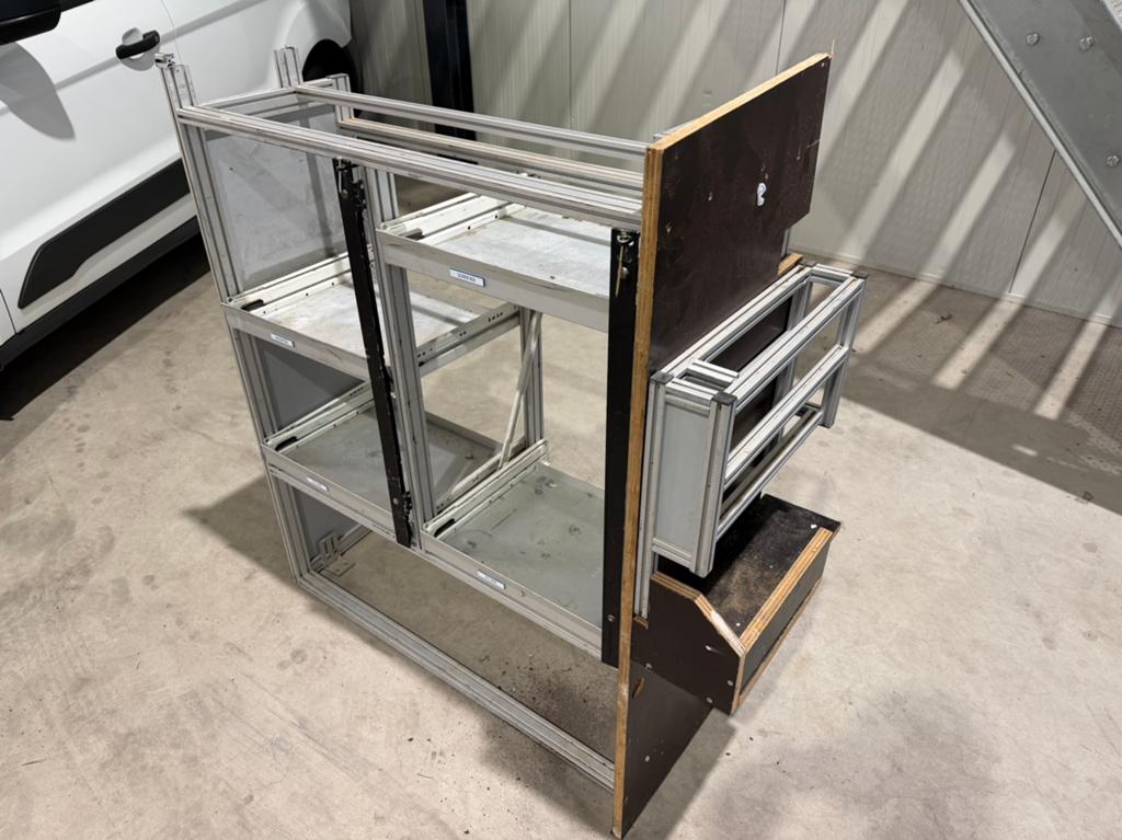 Bedrijfswagen inrichting, Ophalen, Nieuw