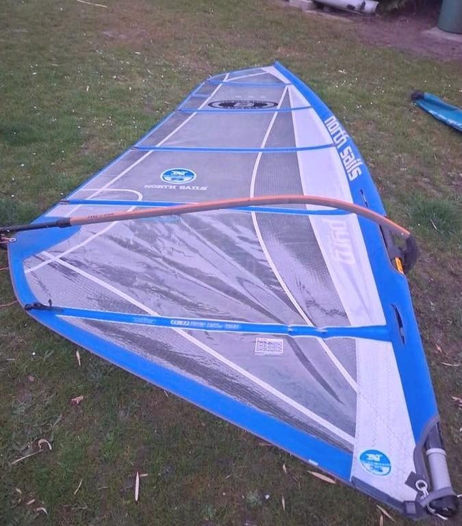 North Sails Pyro 6.0 met carbon mast en giek - beginners set, Watersport en Boten, Windsurfen, Ophalen, Zeil