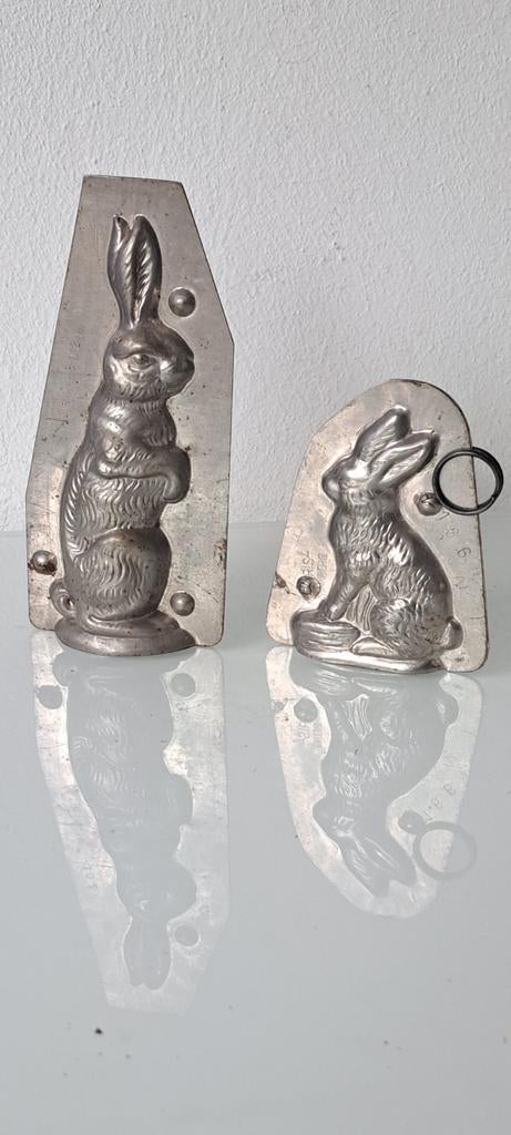 Twee oude paashaas chocoladevormen, Ophalen of Verzenden