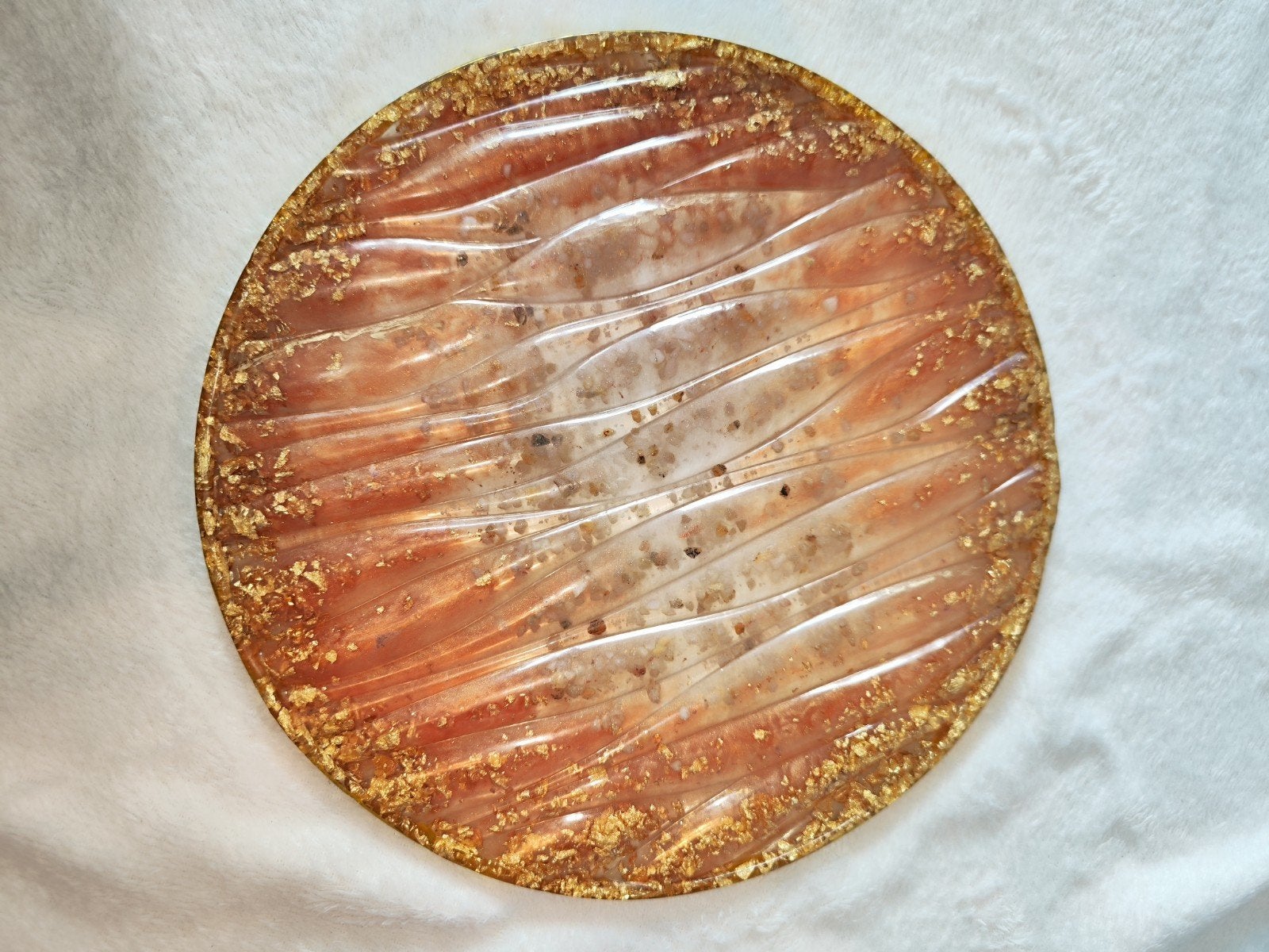 Unieke epoxy schaal met goudfolie en steentjes, Antiek en Kunst, Meerkleurig, Handgemaakt, Ophalen of Verzenden, Schaal