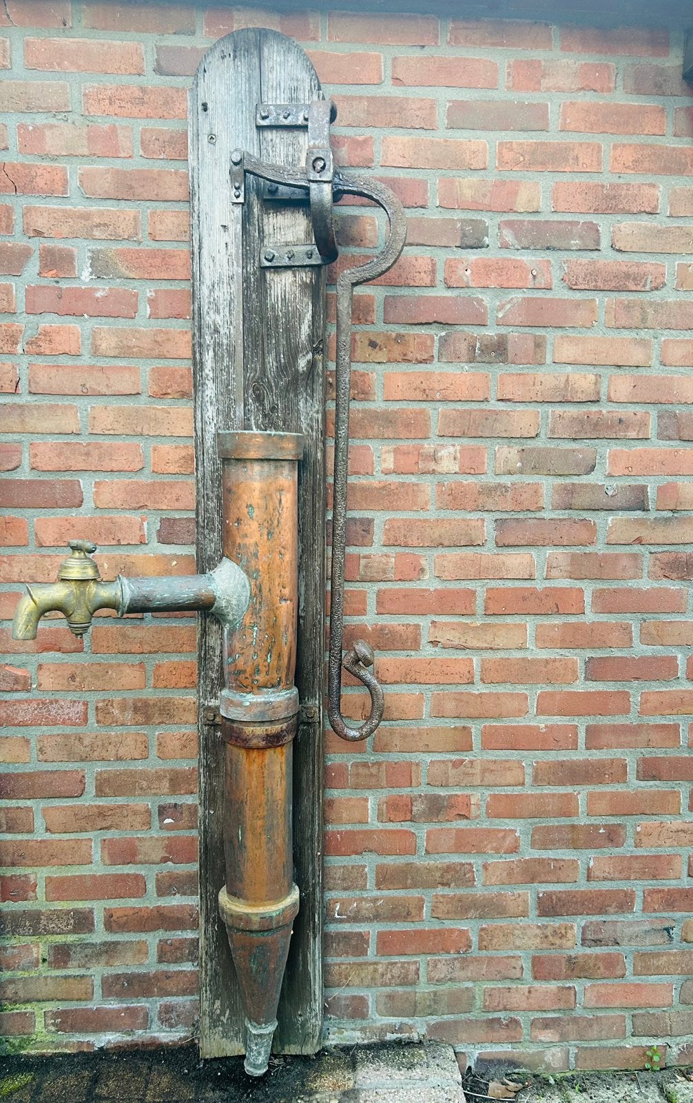 Antieke waterpomp met kraan - koper en hout, Antiek en Kunst, Ophalen