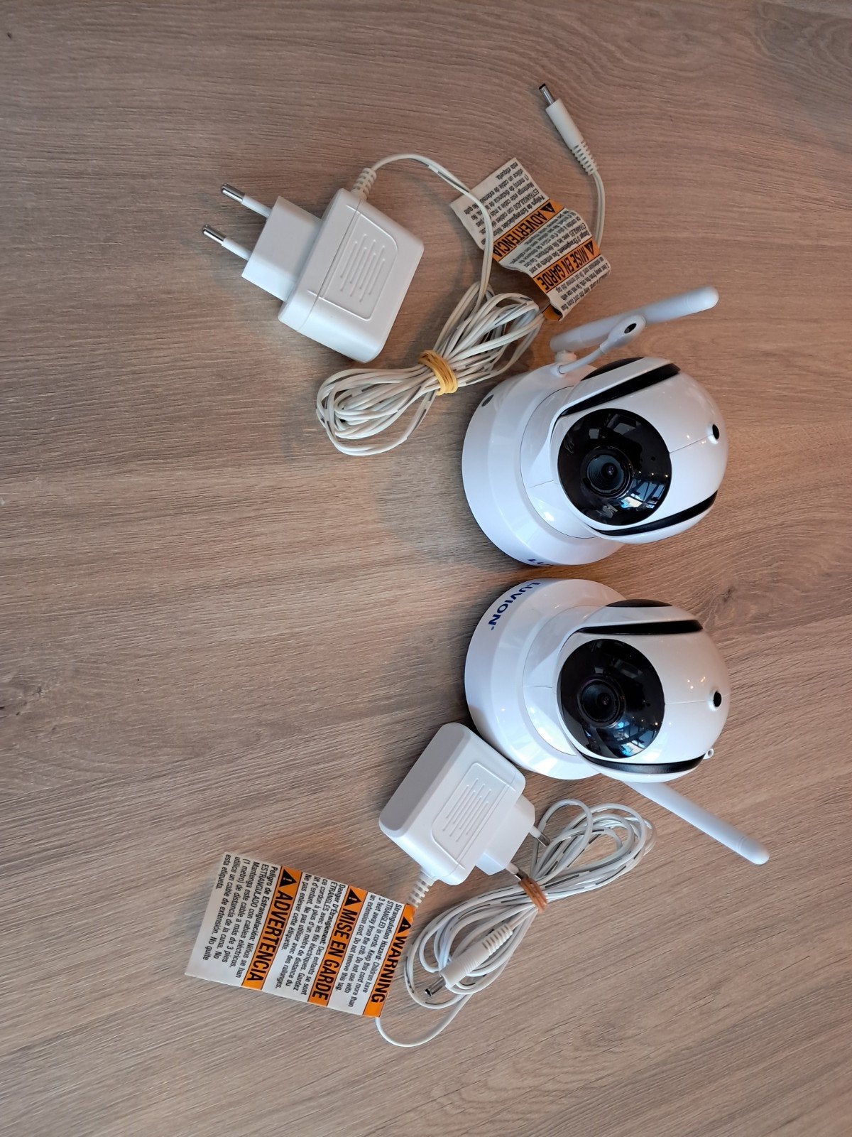 Luvion camera's (2 stuks) ( GEEN MONITOR), Ophalen of Verzenden, Zo goed als nieuw, 250 meter of meer, Camera