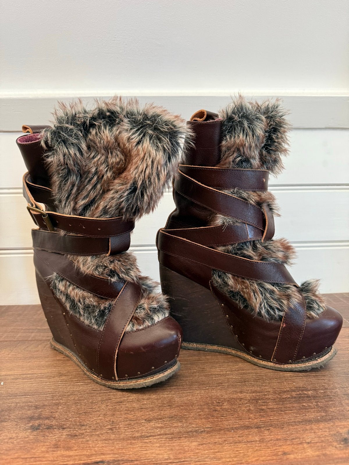 Vintage Irregular Choice laarzen met bont /modeshows, Ophalen of Verzenden, Gedragen, Bruin, Lage of Enkellaarzen
