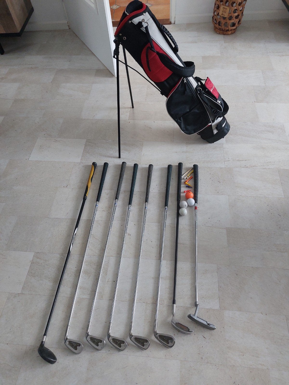 Complete golfset rechtshandig met tas en accessoires, Ophalen of Verzenden, Gebruikt, Set, Overige merken