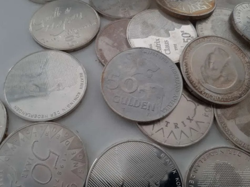 Nederland ruime kilo zilveren 50 guldenmunten, Ophalen of Verzenden, Zilver