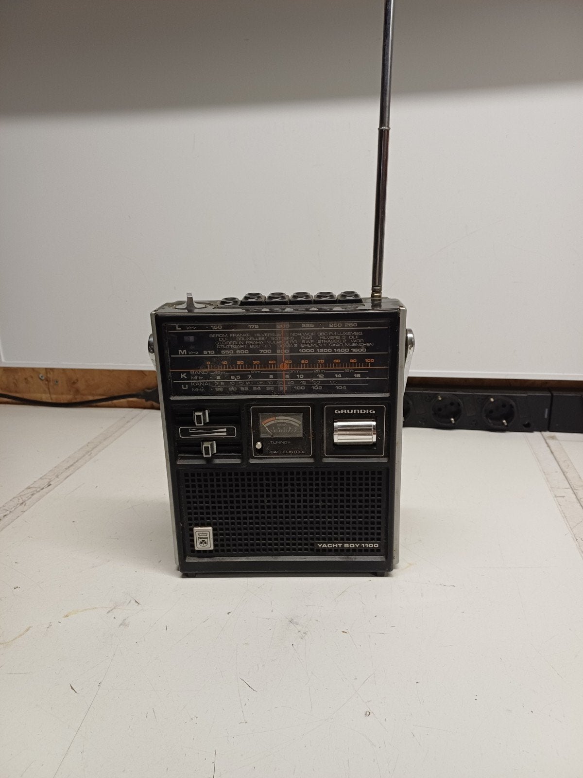 Grundig Yacht Boy 1100 radio uit de jaren '70, Ophalen of Verzenden, Gebruikt, Wereldontvanger
