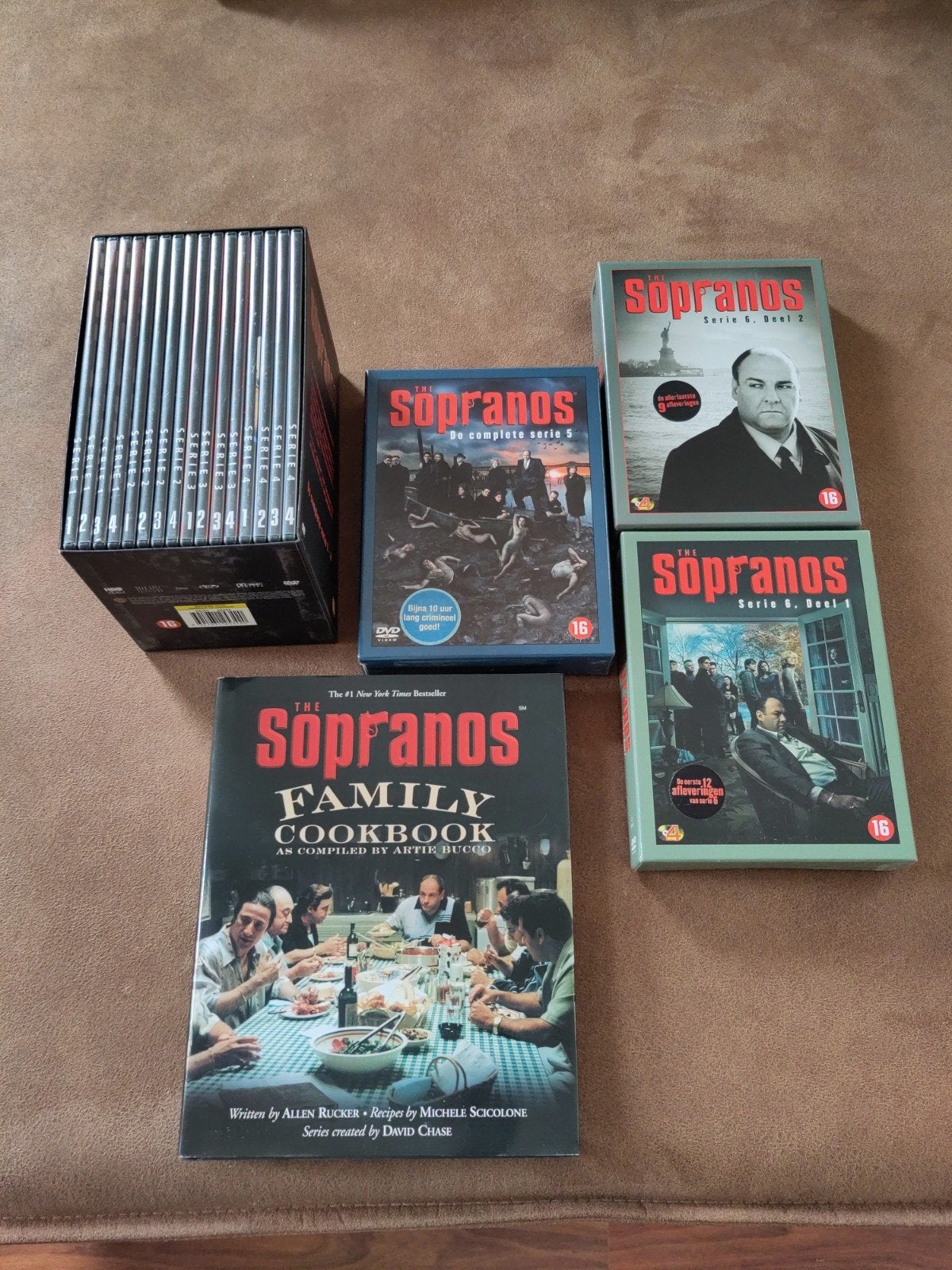 Soprano's - complete set DVD's + kookboek, Engels, Vanaf 16 jaar, Nederlands, Overige genres