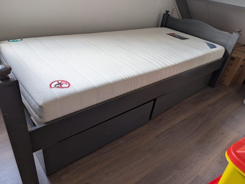 Houten bed + 2 Lades, Huis en Inrichting, Ophalen, Gebruikt, 90 cm, Eenpersoons