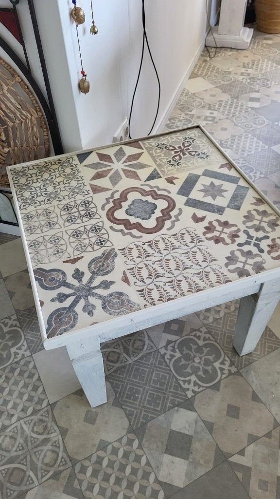 BOHO Ibiza look bijzettafel, Huis en Inrichting, Tafels | Bijzettafels, Gebruikt, Ibiza / HOBO en sfeervol, Vierkant, 55 tot 75 cm