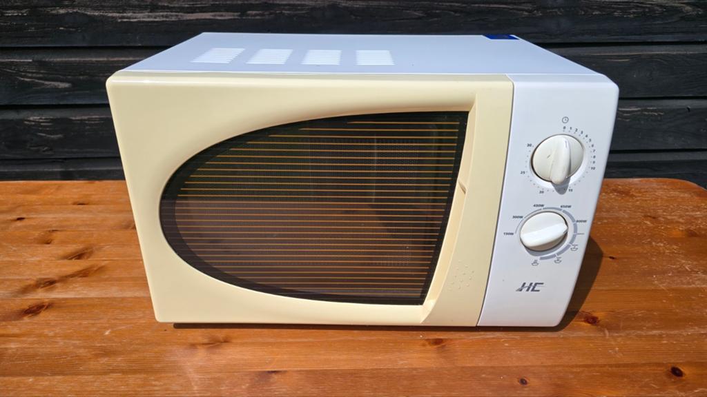 Goed werkende HE Combimagnetron met Grill (1000W) vrijstaand, Ophalen, Combimagnetron, Gebruikt, Grill