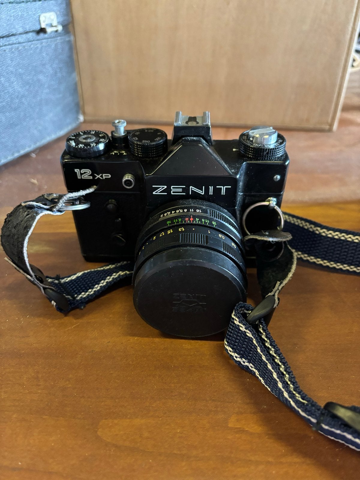 Vintage Zenit 12XP Spiegelreflexcamera met lens en tas, Gebruikt, Spiegelreflex, Ophalen of Verzenden, Nvt