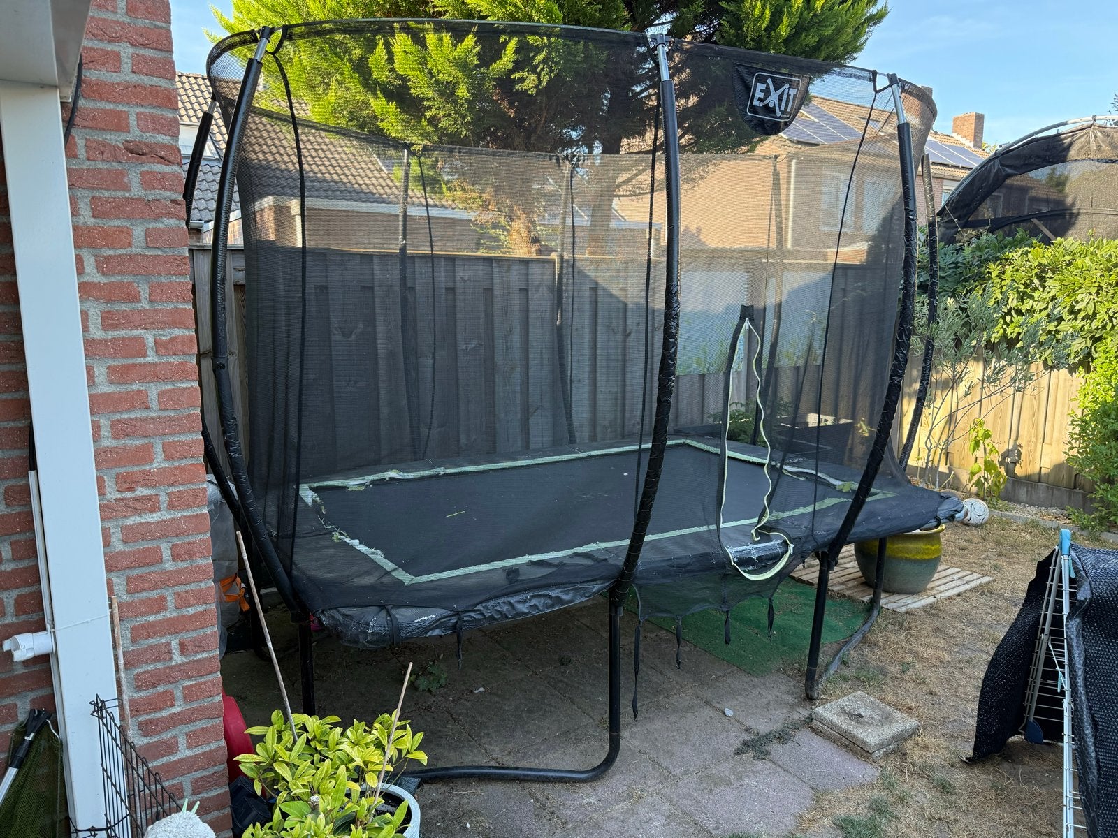 EXIT Trampoline met veiligheidsnet en reserve hoes, Kinderen en Baby's, Speelgoed | Buiten | Trampolines, Ophalen, Gebruikt