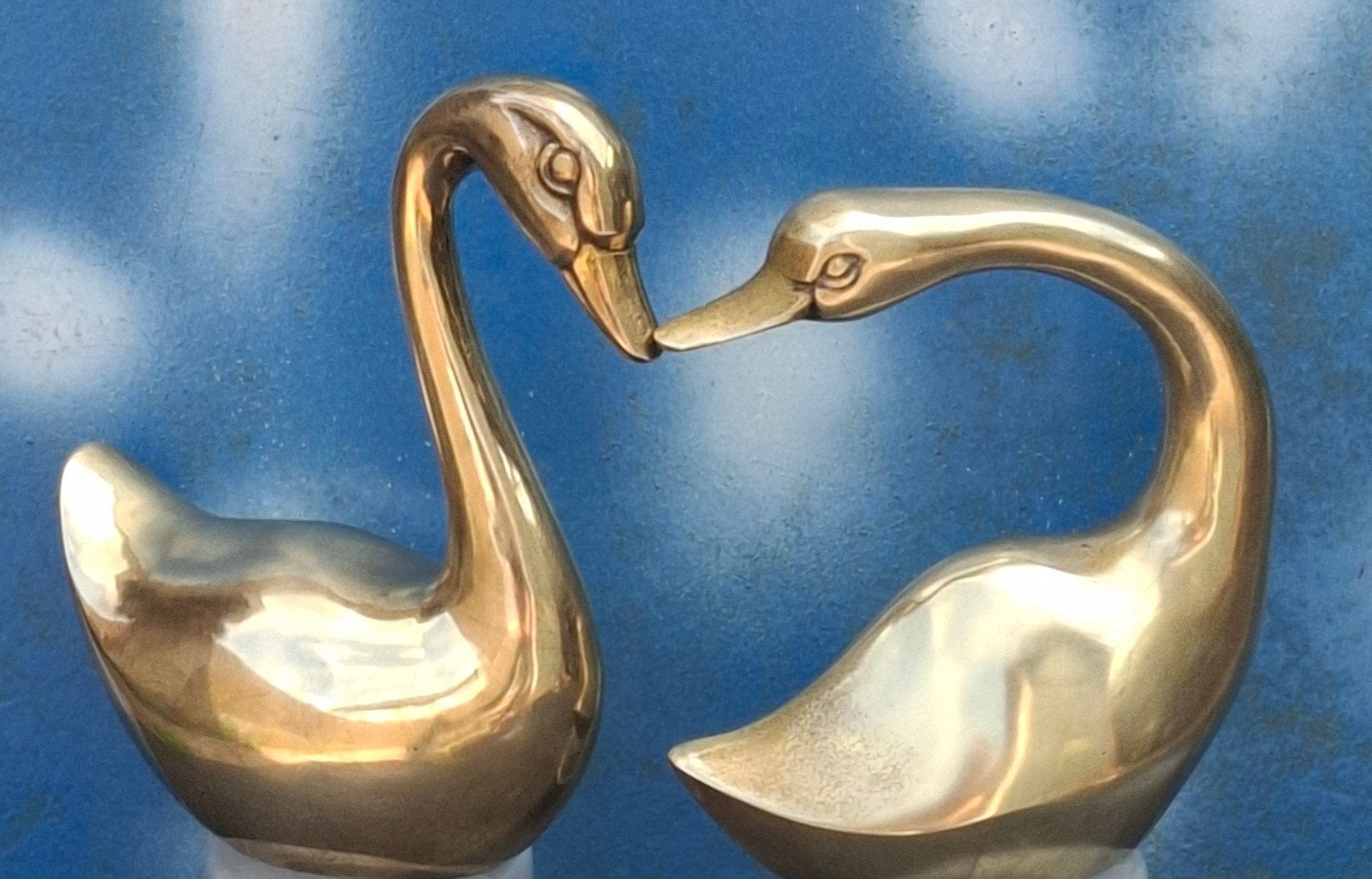 Zwaan. Zwanenpaar. Messing.  Ca '70. 15 & 14 cm., Ophalen