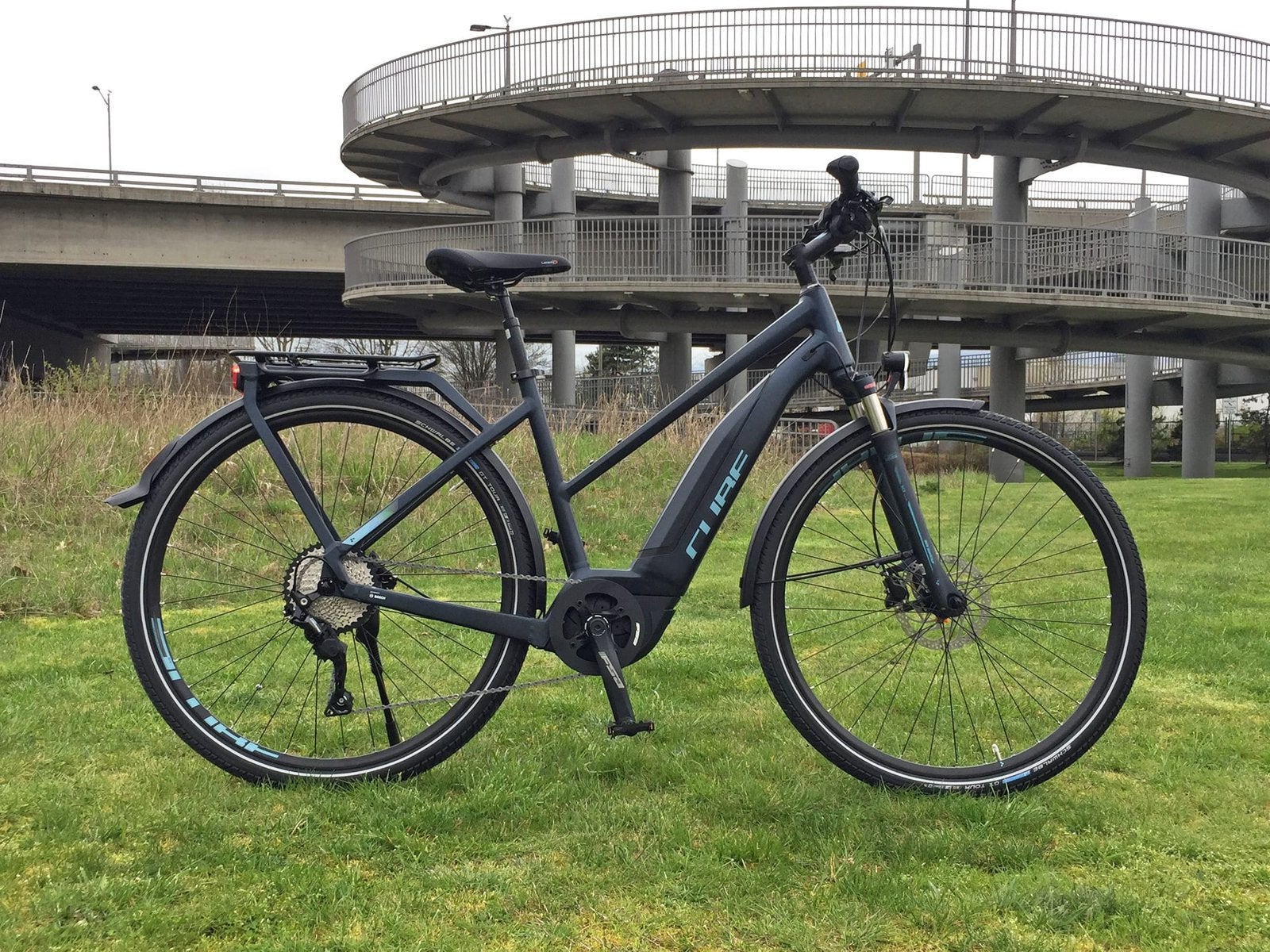 Cube Dames E-bike met Bosch middenmotor GESTOLEN, Fietsen en Brommers, Elektrische fietsen, Ophalen of Verzenden, Gebruikt, Cube