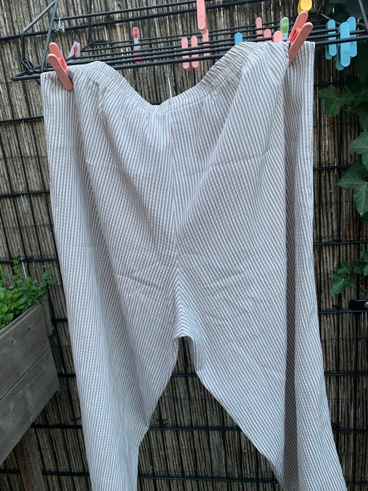 Nieuwe broek met wijde pijpen - Beige wit gestreept, Beige, Maat 46/48 (XL) of groter, Nieuw, Ophalen of Verzenden