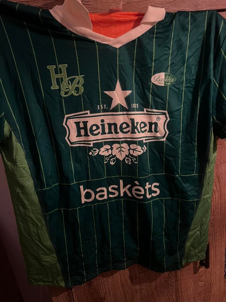 Baskets x Heineken XL, Verzamelen, Sportartikelen en Voetbal, Ophalen of Verzenden, Zo goed als nieuw, Feyenoord, Shirt