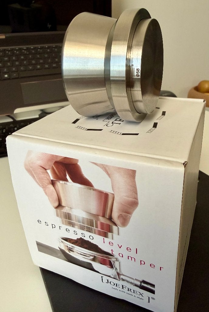 JoeFrex Espresso Level Tamper, Ophalen of Verzenden, Gebruikt, Barista-accessoire