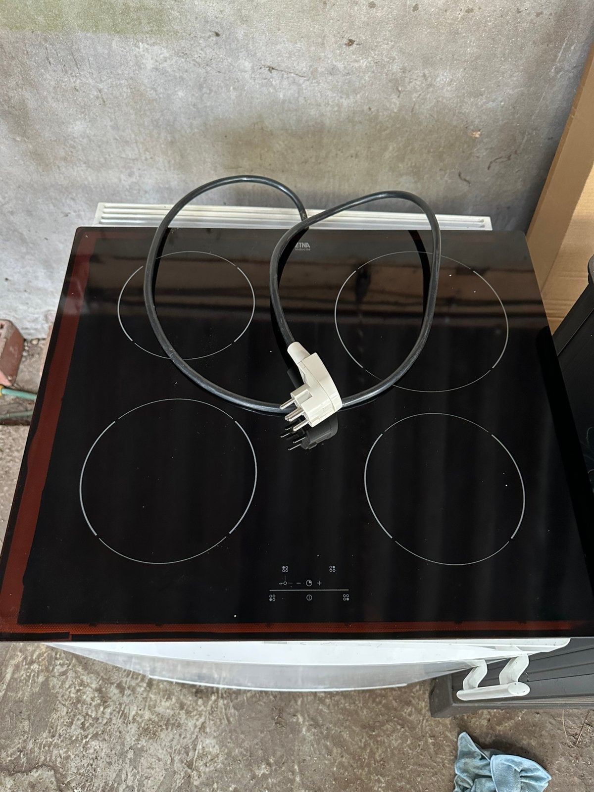 Etna kookplaat, Zo goed als nieuw, Inbouw, Elektrisch, 4 kookzones