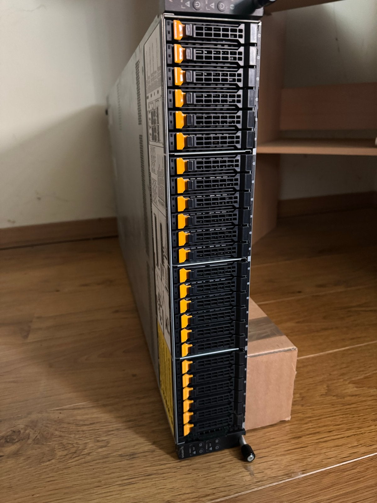 GIGABYTE H262-Z61 High-Density Server (AMD EPYC 7002), Computers en Software, Servers, Ophalen, Gebruikt, 64 GB, Hot swappable onderdelen