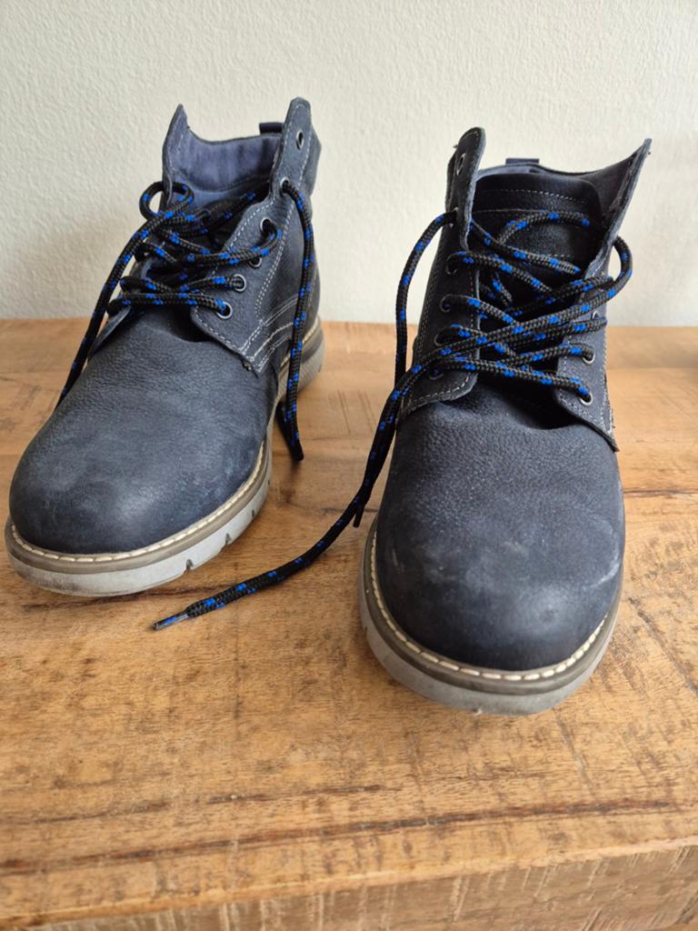 T.k. Outfielder
Heren
Hoge Sneakers mt 43 blauw, Kleding | Heren, Schoenen, Ophalen, Blauw, Sneakers of Gympen, Gedragen