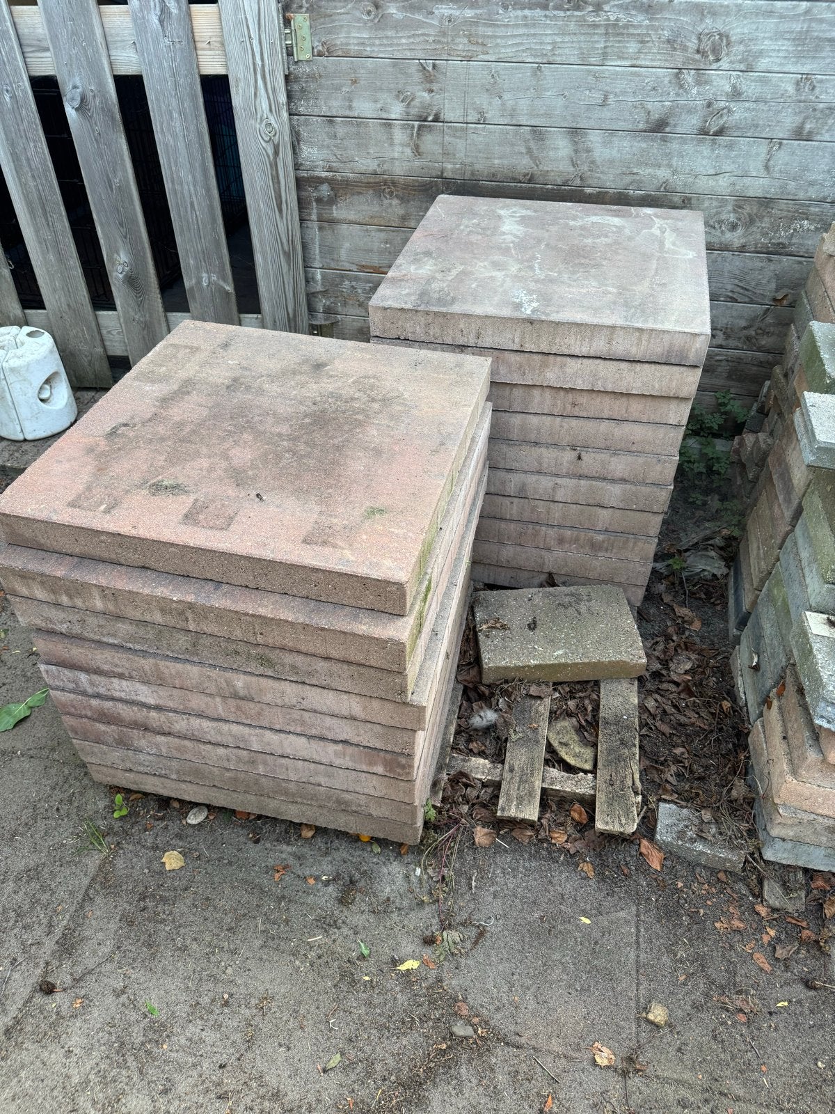 GRATIS DIVERSE TUINTEGELS 60x60/30x30/KLINKERS, Ophalen, Gebruikt, Beton, Terrastegels