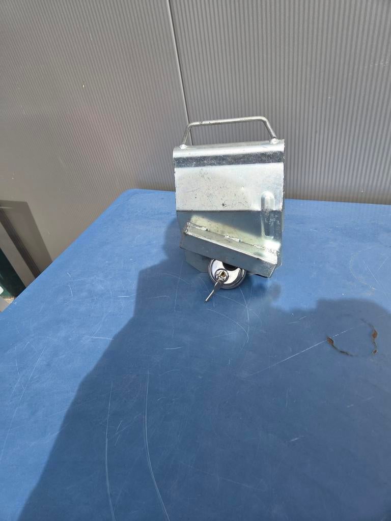 Disselslot met sleutel voor aanhanger/caravan, Ophalen, Nieuw