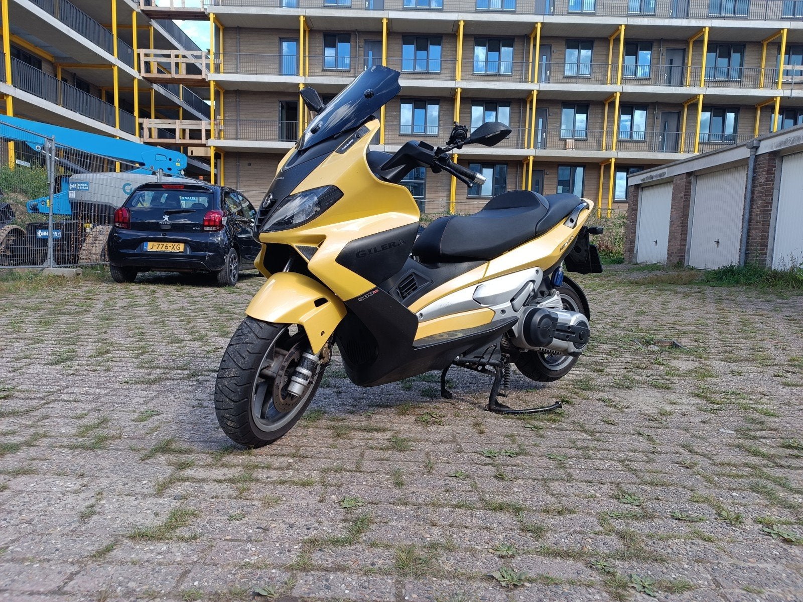 gilera nexus 500 injectie, Ophalen