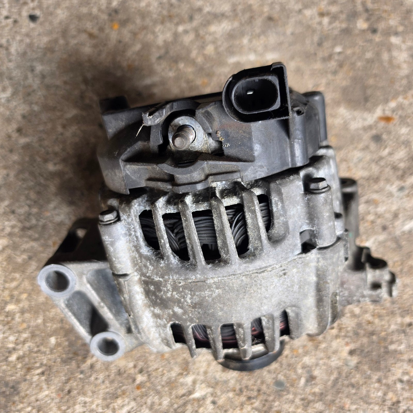 Dynamo Ford S-Max 1,6 ecoboost, FoMoCo BV6N-10300-BB 14V 1, Auto-onderdelen, Ophalen of Verzenden, Gebruikt, Ford