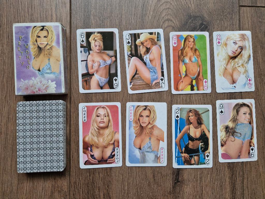 Pretty Woman – vintage kaartspel – compleet – pin‑up stijl, Ophalen of Verzenden, Zo goed als nieuw, Speelkaart(en)