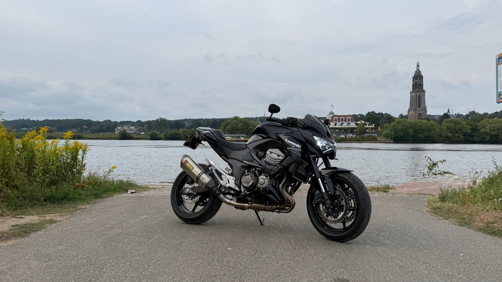 Kawasaki z800 Black, Occasion, 4 cilinders, Motorrijbewijs A, Particulier