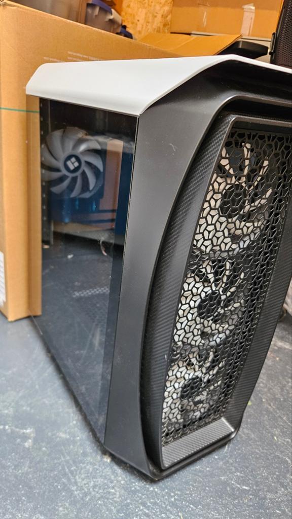AeroCool Aero One Mid-Tower PC Behuizing Wit, Gebruikt, Ophalen of Verzenden, AeroCool Aero One, AeroCool Aero One