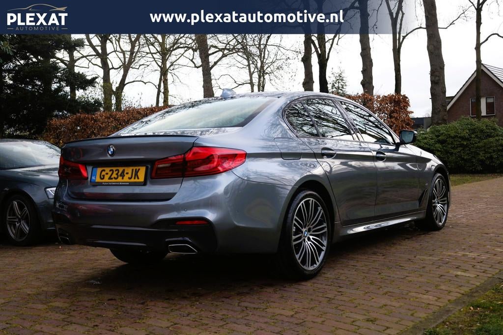 BMW 5-serie 530e xDrive iPerformance eDrive Edition Aut. | F, Auto's, BMW, Automaat, 1998 cc, Gebruikt, Bedrijf