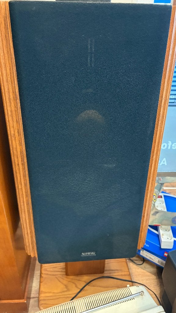 Infinity Kappa6 (Original) Speakers + Standaard., Ophalen, 120 tot 150 watt, Zo goed als nieuw, Boekenplank luidspreker