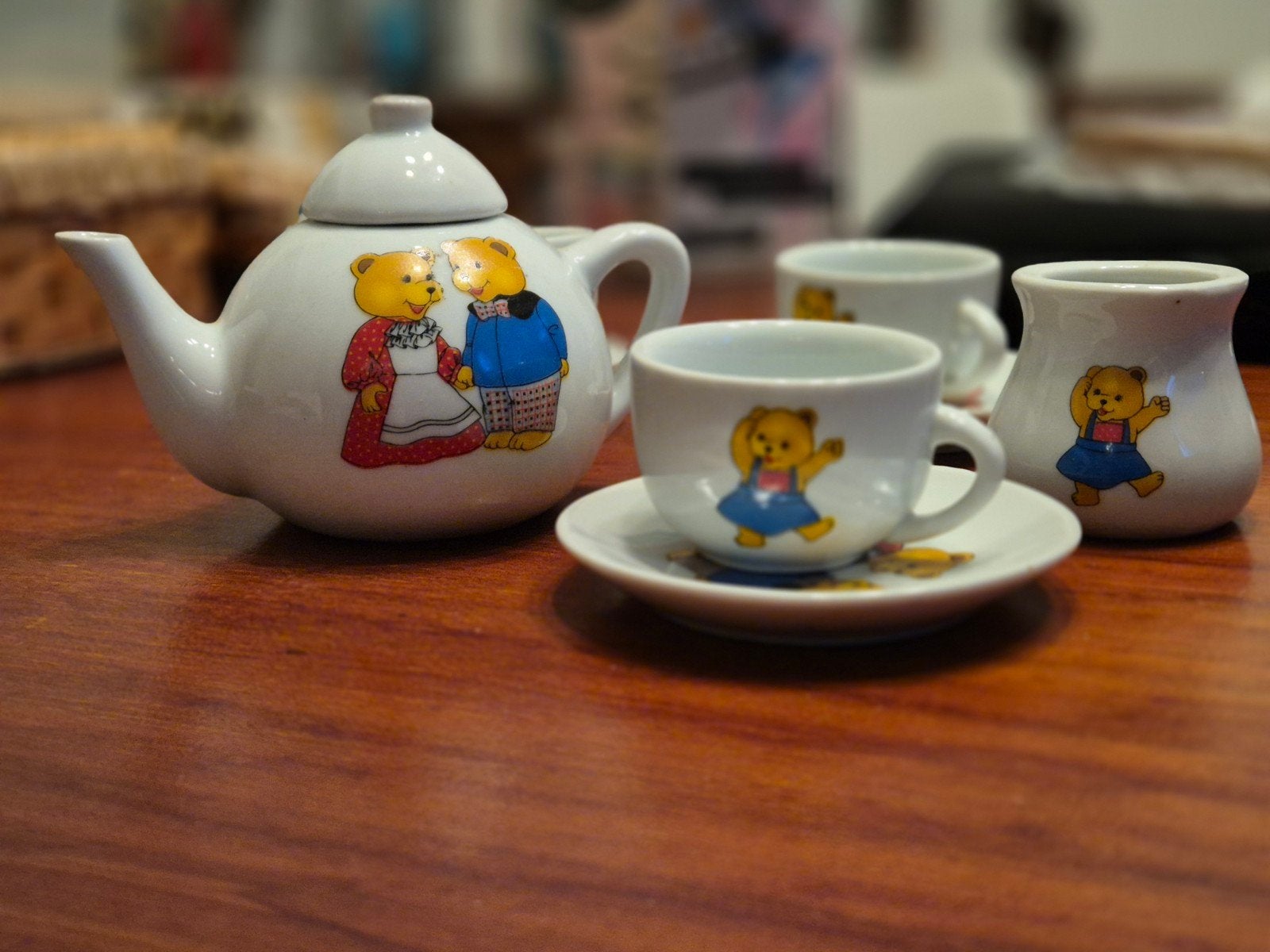 Kinderserviesje met berenmotief - theeservies, Ophalen, Gebruikt, Jongen of Meisje