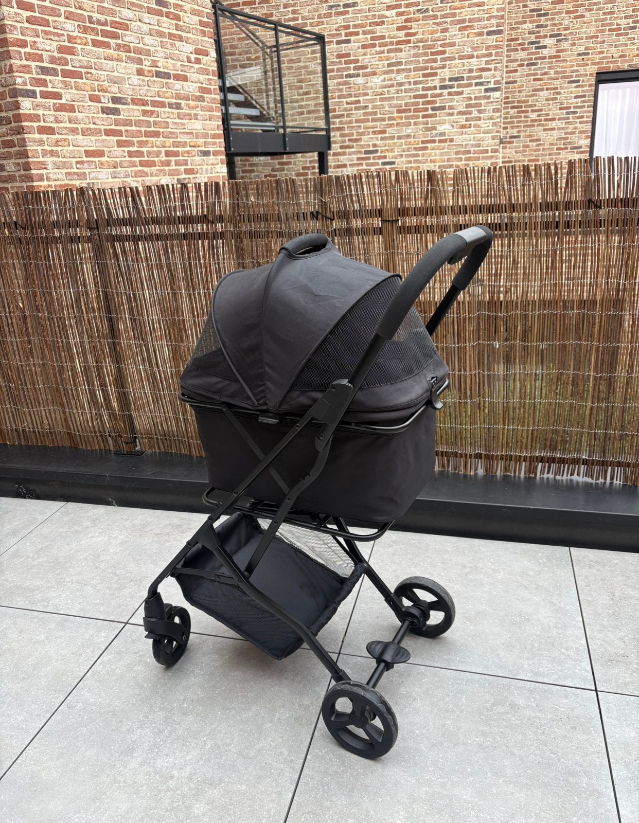 Honden/katten buggy of wandelwagen., Dieren en Toebehoren, Honden-accessoires, Ophalen, Zo goed als nieuw