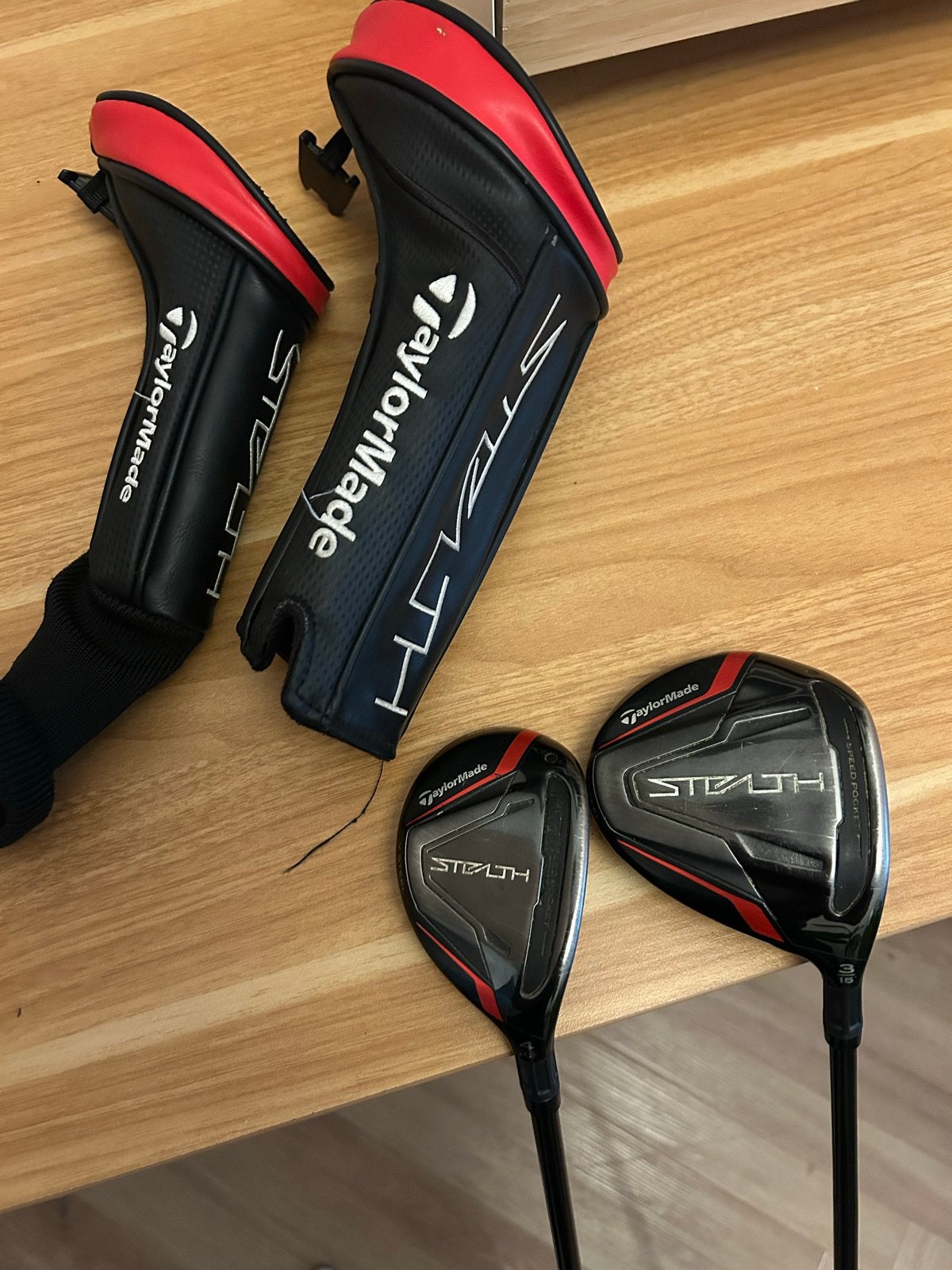 Taylormade Stealth houten 3 & hybride 4 golfclubs, Ophalen of Verzenden, Gebruikt, Club, Overige merken